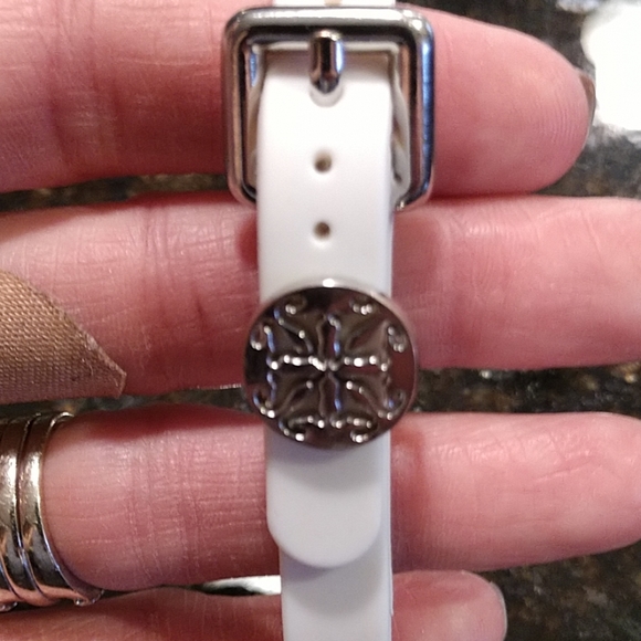 Rustic cuff braclets. - Picture 4 of 6